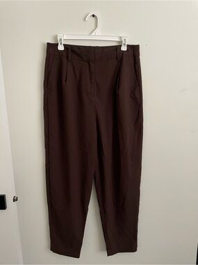 222 Frank & Oak Brown High-Rise Tailored Pants